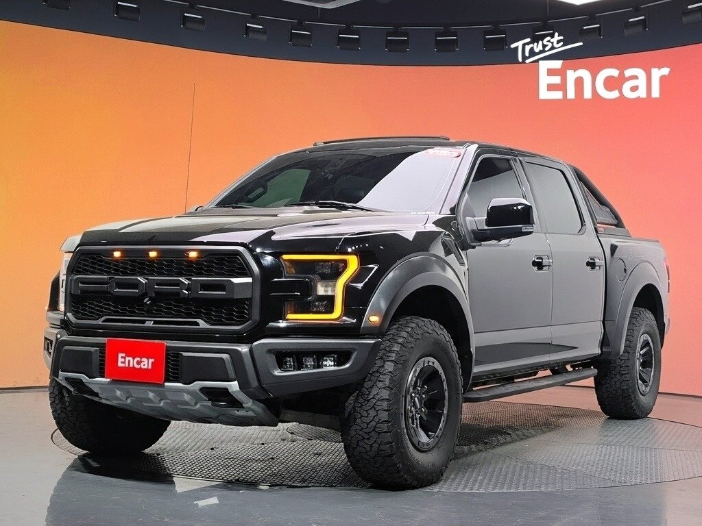 Ford F-150 Raptor SuperCrew Raptor XIII