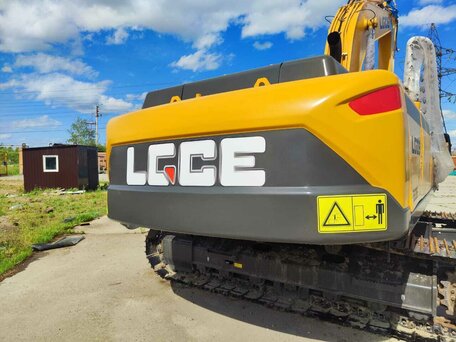 2023 LGCE E6210F, жёлтый, 8555555 рублей, вид 2