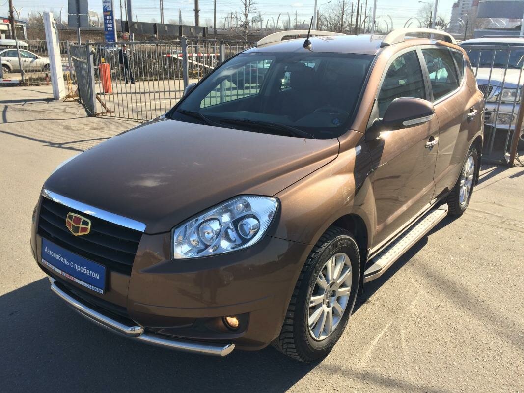 Машина Geely Emgrand x7
