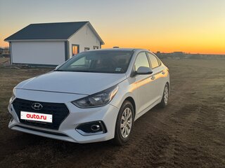 2020 Hyundai Accent V, белый, 1400000 рублей, вид 1
