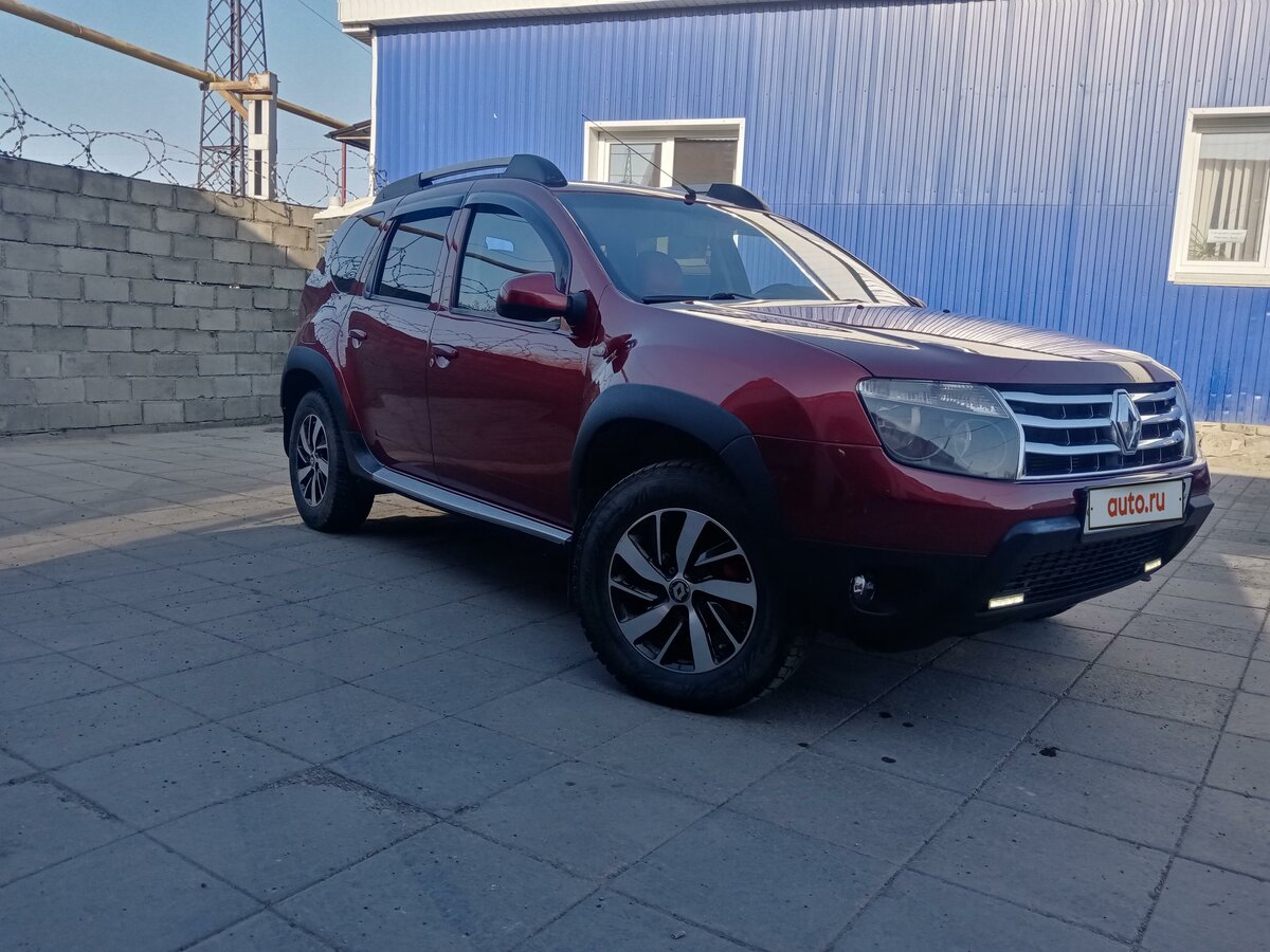 Купить б/у Renault Duster I 2.0 MT (135 л.с.) 4WD бензин механика в ...