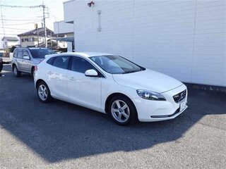 2015 Volvo V40 II, белый, 877000 рублей, вид 1