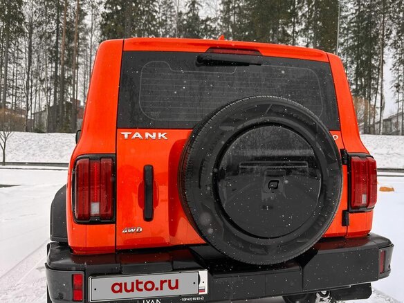 2022 Tank 300 I, оранжевый, 3400000 рублей - вид 4