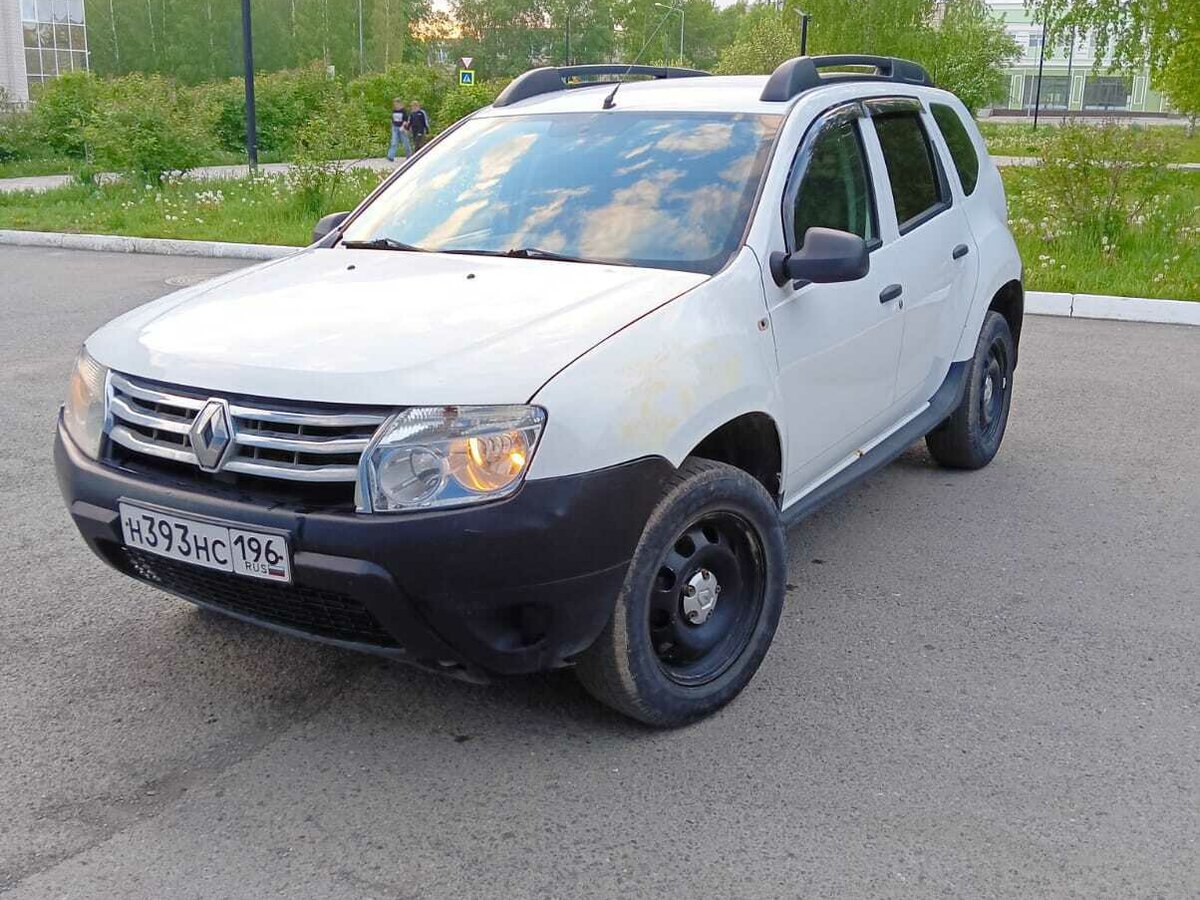 Купить б/у Renault Duster I 1.6 MT (102 л.с.) бензин механика в Нижнем ...