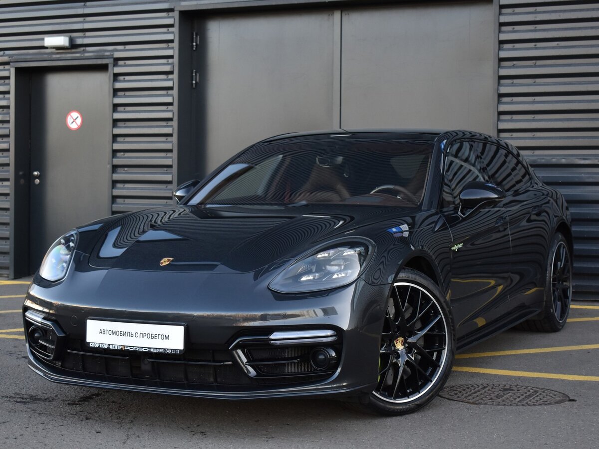 Porsche Panamera 2019 серый
