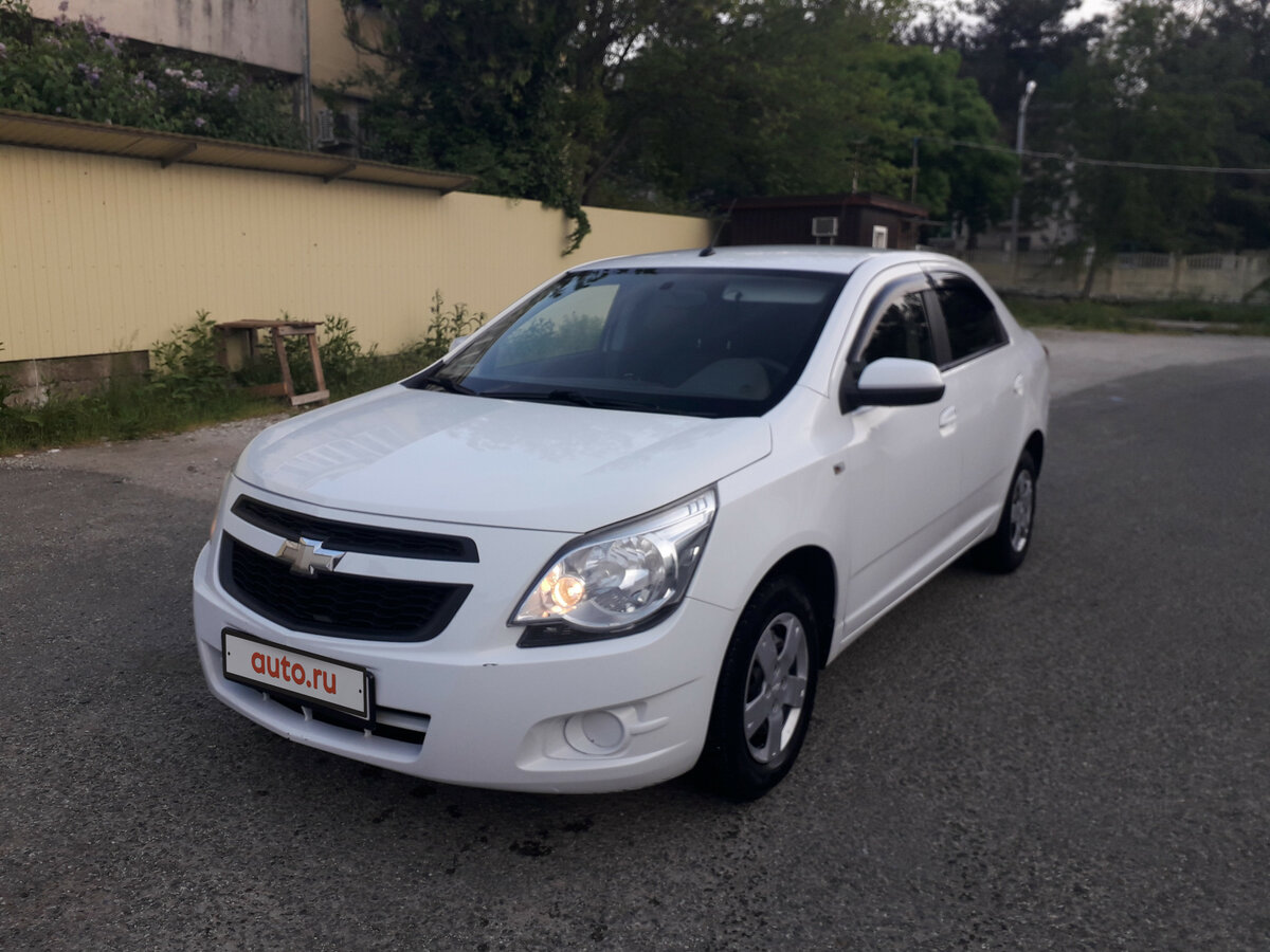 Chevrolet Cobalt 2014 White