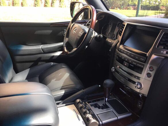 2015 Lexus LX 570 III Рестайлинг, чёрный - вид 10