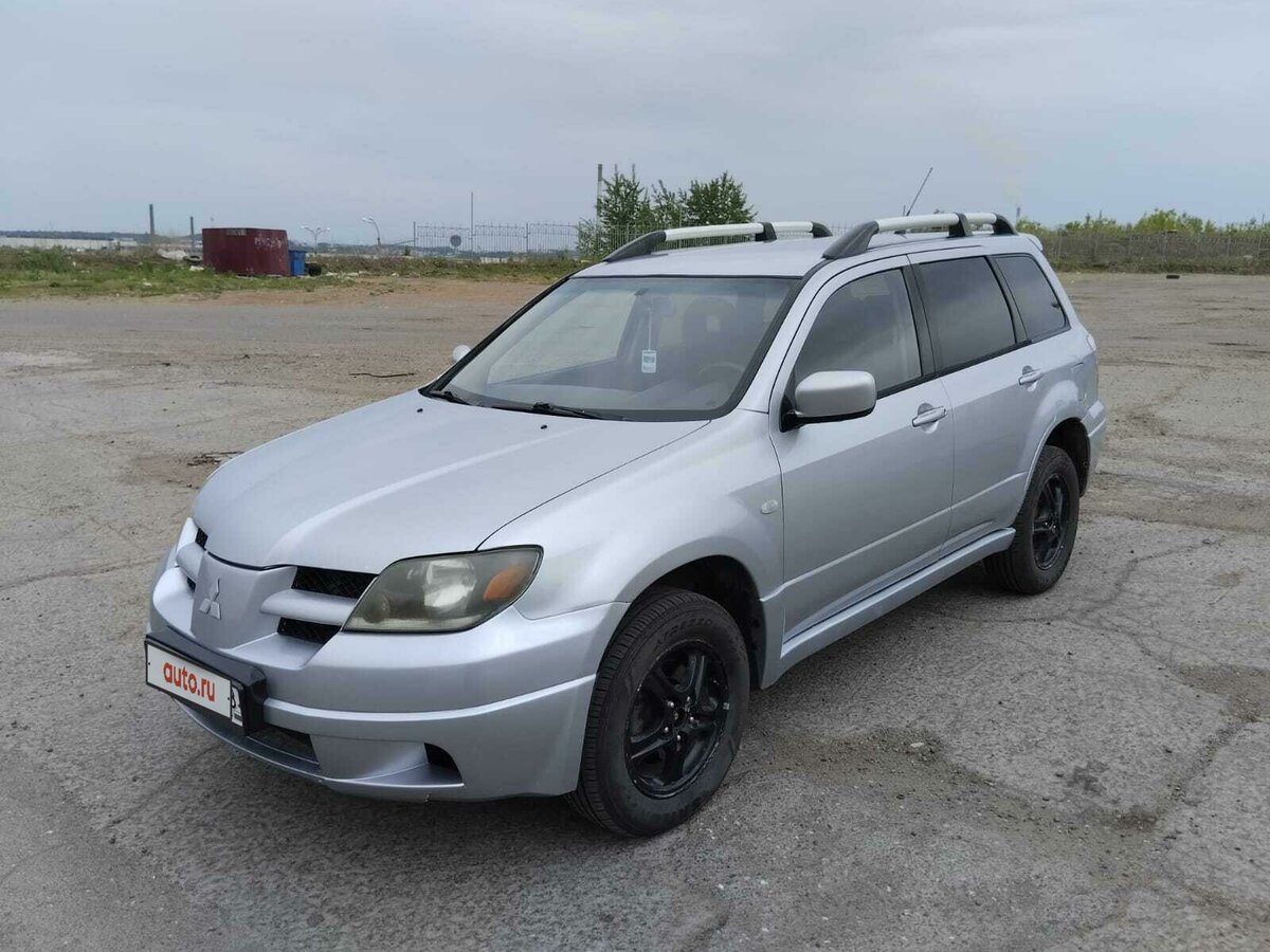 Купить б/у Mitsubishi Outlander I 2.4 AT (160 л.с.) 4WD бензин автомат ...