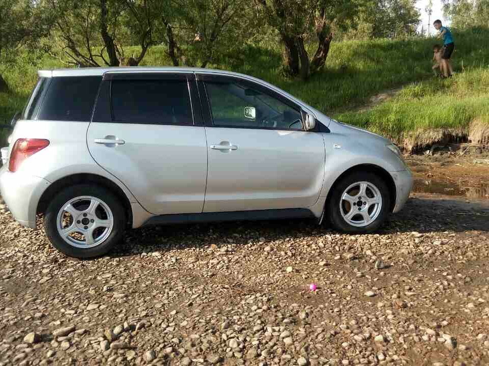 Toyota ist 2010 РіРѕРґ