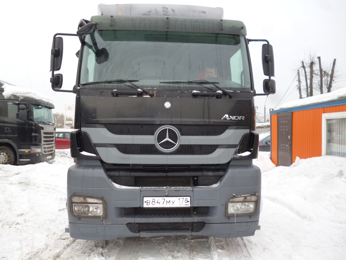 Купить б/у Mercedes-Benz Axor дизель механика в Набережных Челнах: белый 2011 го