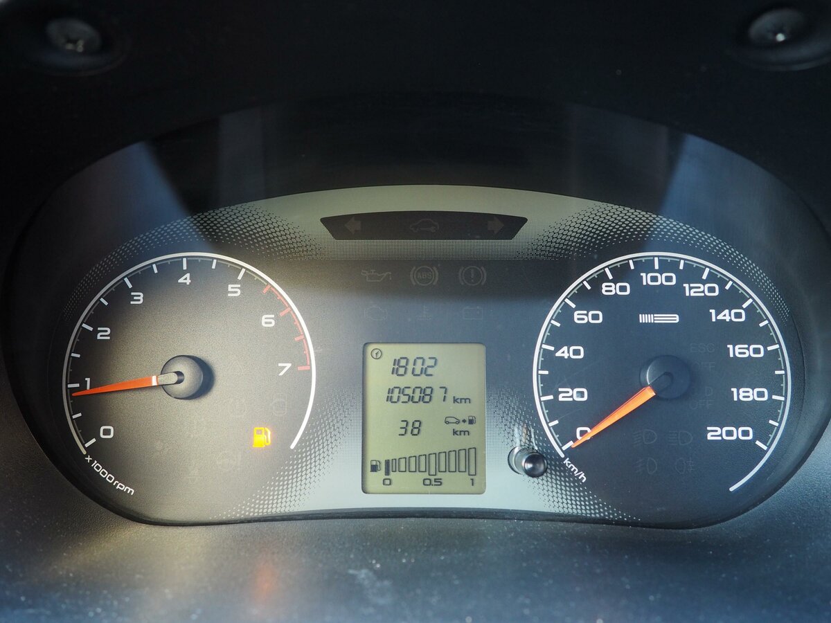 Как установить расход топлива на бортовом компьютере лада гранта - фото