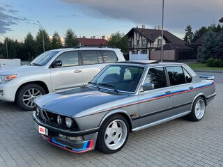 1985 BMW 5 серии 535i II (E28), серый, 5350000 рублей, вид 1