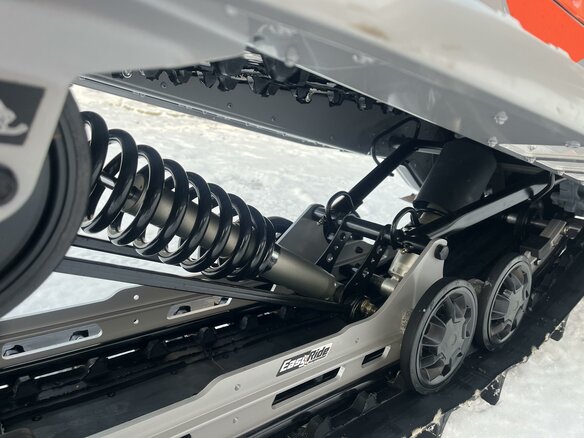 2021 BRP Lynx 49 Ranger 600, чёрный, 3000000 рублей - вид 16