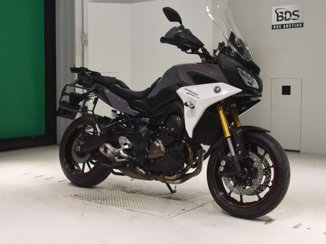 Yamaha MT-09 Tracer (FJ-09)