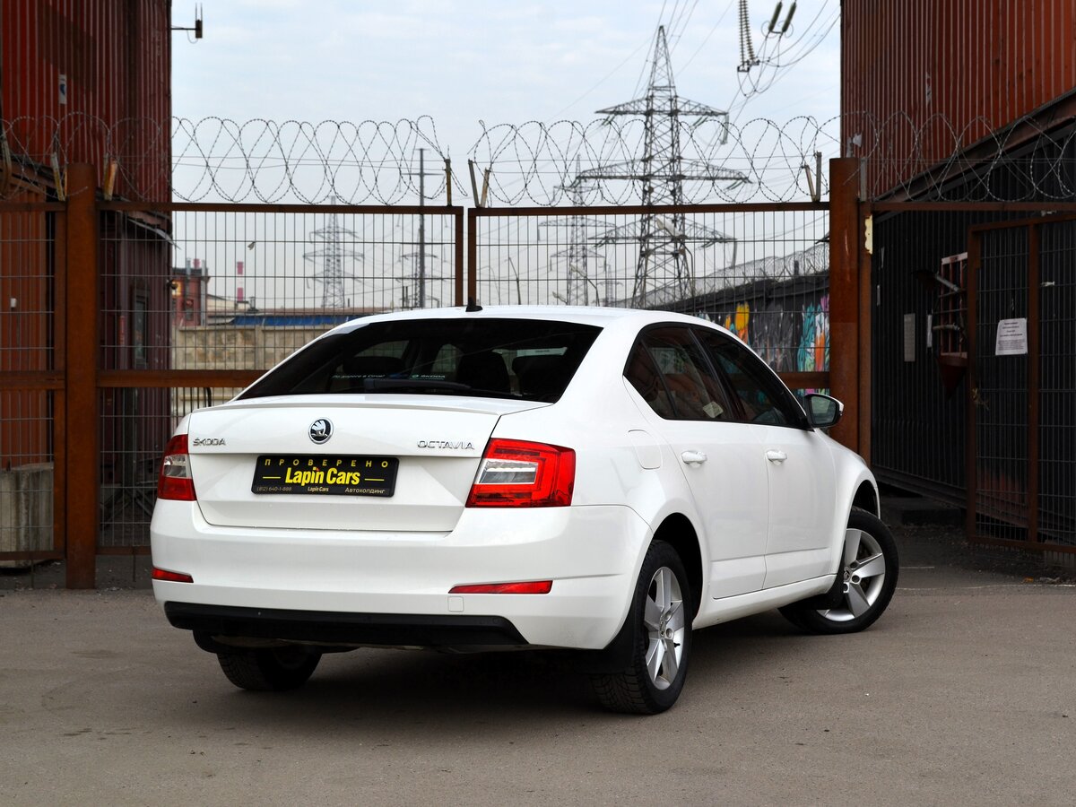 SKODA OCTAVIA - фото 3