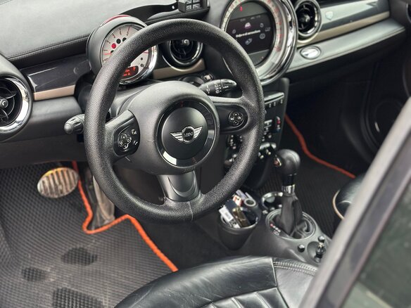 2013 Mini Clubman Cooper S I Рестайлинг, чёрный - вид 13