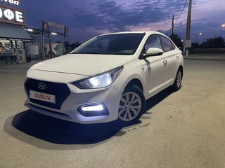 2018 Hyundai Solaris II, белый, 1150000 рублей, вид 1