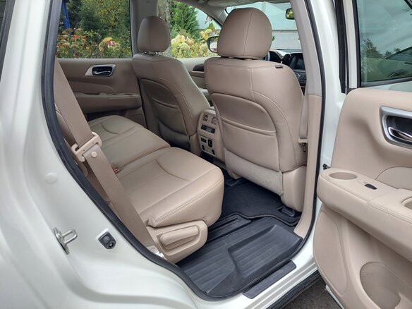 2020 Nissan Pathfinder IV Рестайлинг, белый, 3100000 рублей - вид 13