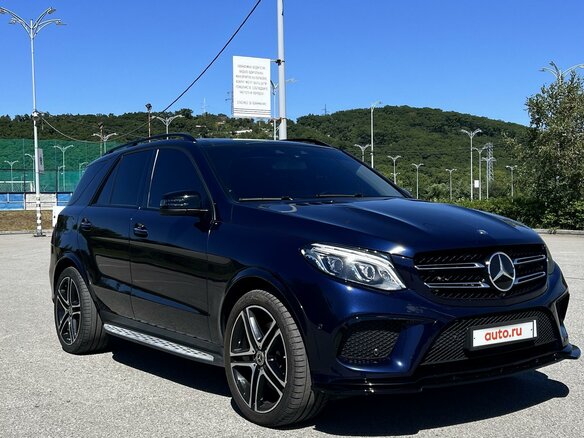 2015 Mercedes-Benz GLE 400 I (W166), синий, 3700000 рублей - вид 3
