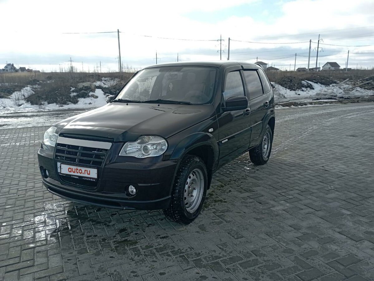 Купить б/у Chevrolet Niva I Рестайлинг 1.7 MT (80 л.с.) 4WD бензин ...