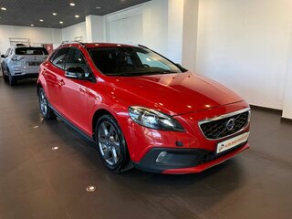 2016 Volvo V40 Cross Country I, красный, 1320000 рублей, вид 1