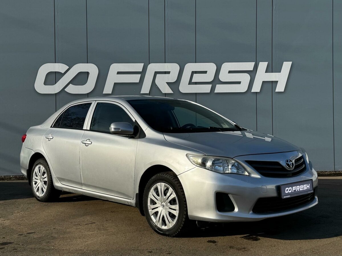 Toyota Corolla X (E140, E150) Рестайлинг