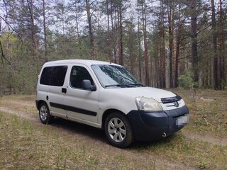 2010 Peugeot Partner I Рестайлинг, белый, 325000 рублей, вид 1