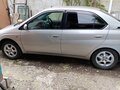 2002 Toyota Prius I Рестайлинг (XW10), серебристый, 360000 рублей - вид 2