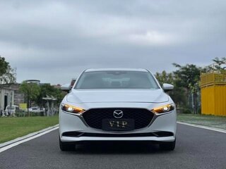 2021 Mazda 3 IV (BP), белый, 1490443 рублей, вид 1