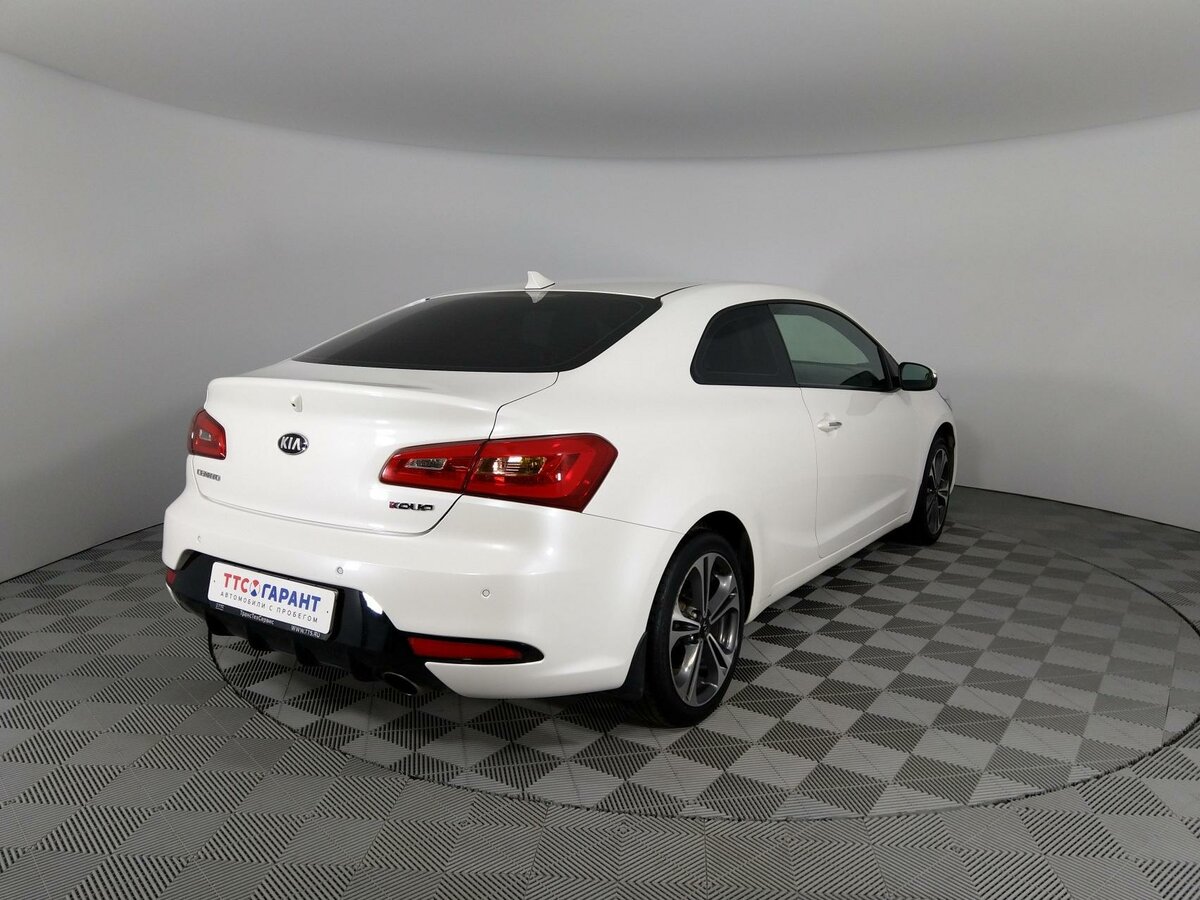 Kia Cerato Coupe 2015