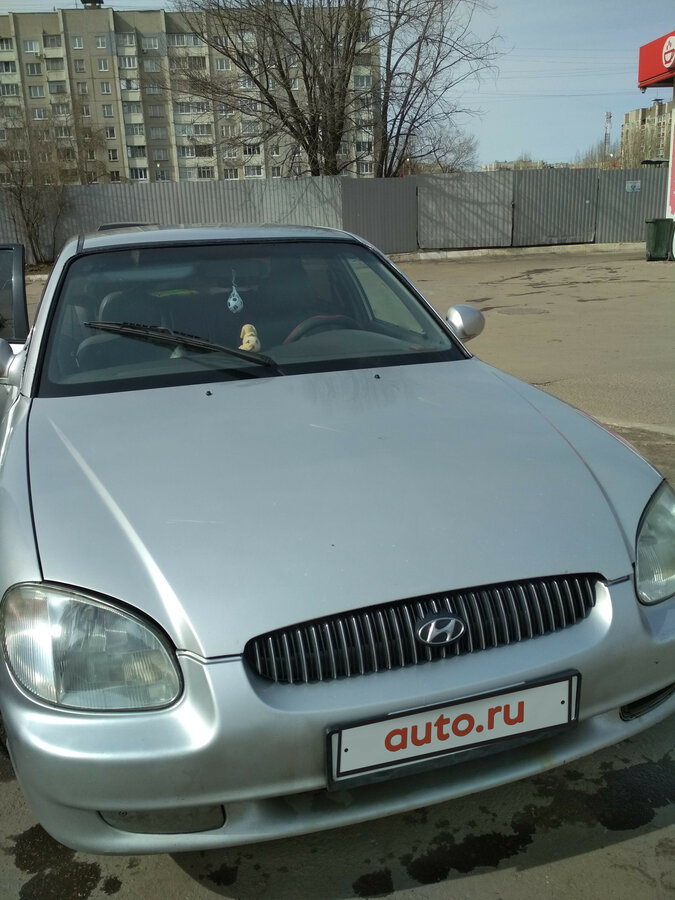 Купить б/у Hyundai Sonata IV (EF) 2.5 AT (160 л.с.) бензин