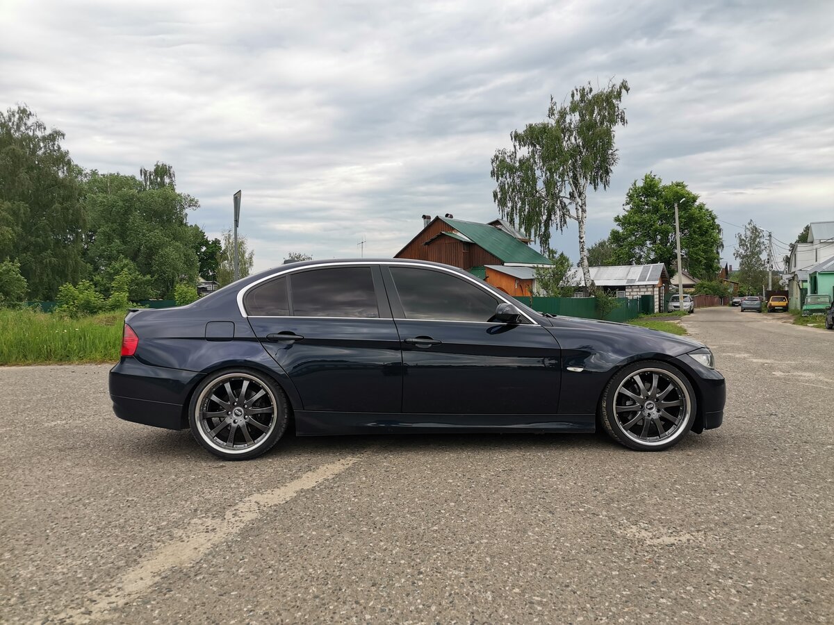 Купить б/у BMW 3 серии V (E90/E91/E92/E93) 325i 2.5 MT