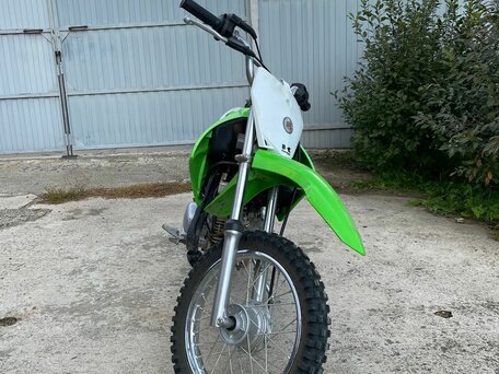 Kawasaki KLX 110 Kawasaki KLX 110