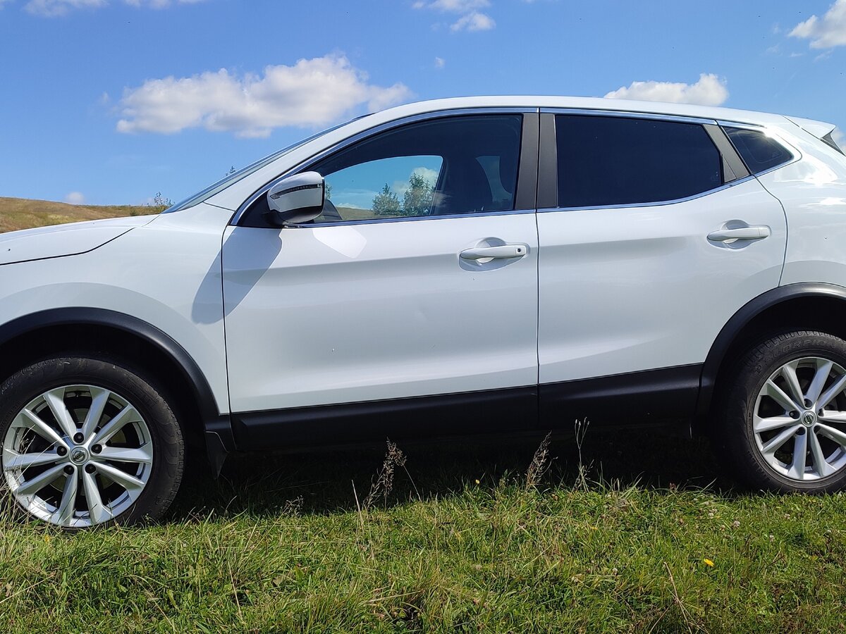 Купить б/у Nissan Qashqai II Рестайлинг 2.0 CVT (144 л.с.) бензин ...