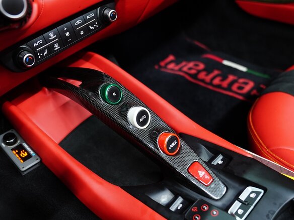 2022 Ferrari 812 GTS, чёрный - вид 11