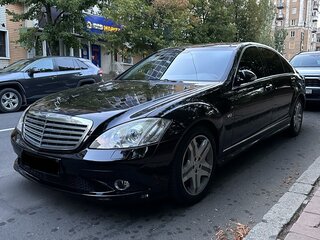 2006 Mercedes-Benz S-Класс 600 Long V (W221), чёрный, 2000000 рублей, вид 1