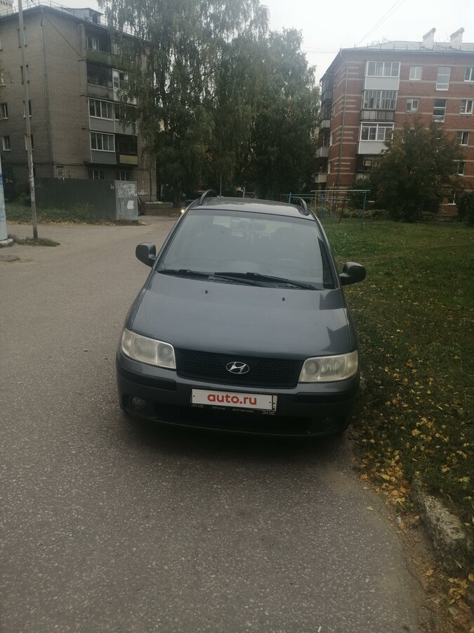 Серый хендай матрикс