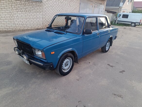 Купить б/у Lada (ВАЗ) 2107 1982-2012 1.6 MT (74 л.с.) бензин механика в ...