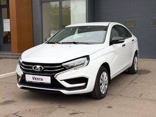 2025 Lada (ВАЗ) Vesta I Рестайлинг (NG), белый, 1575000 рублей, вид 1