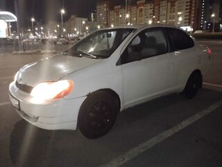 2001 Toyota Echo, белый, 200000 рублей, вид 1