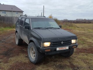 1991 Nissan Pathfinder I, чёрный, 370000 рублей, вид 1