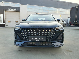   Jetour X70 PLUS I 16 AMT 190         70  I  5- 2023     2 999 900   