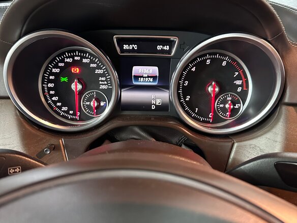 2016 Mercedes-Benz GLE 500 I (W166), синий, 4500000 рублей - вид 12