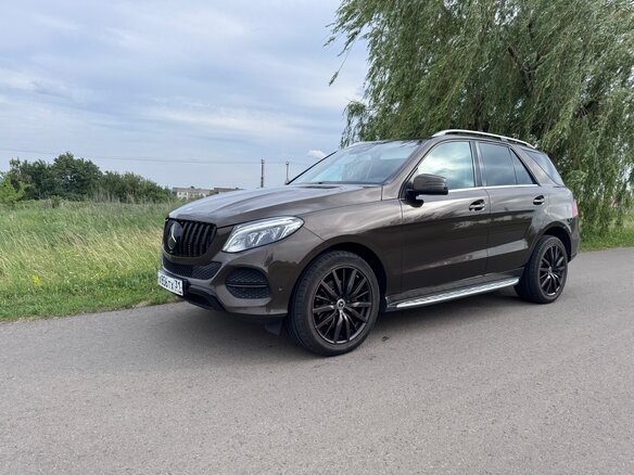 2016 Mercedes-Benz GLE 350 d I (W166), коричневый, 4000000 рублей - вид 3