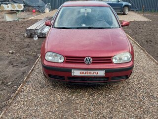 1999 Volkswagen Golf IV, красный, 250000 рублей, вид 1