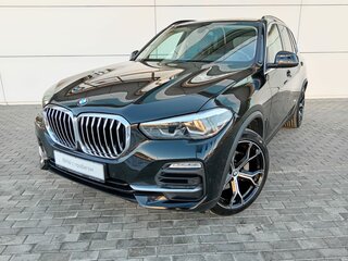 2019 BMW X5 30d IV (G05/G18), чёрный, 4990000 рублей, вид 1