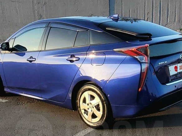 2016 Toyota Prius IV (XW50), синий, 1680000 рублей - вид 28