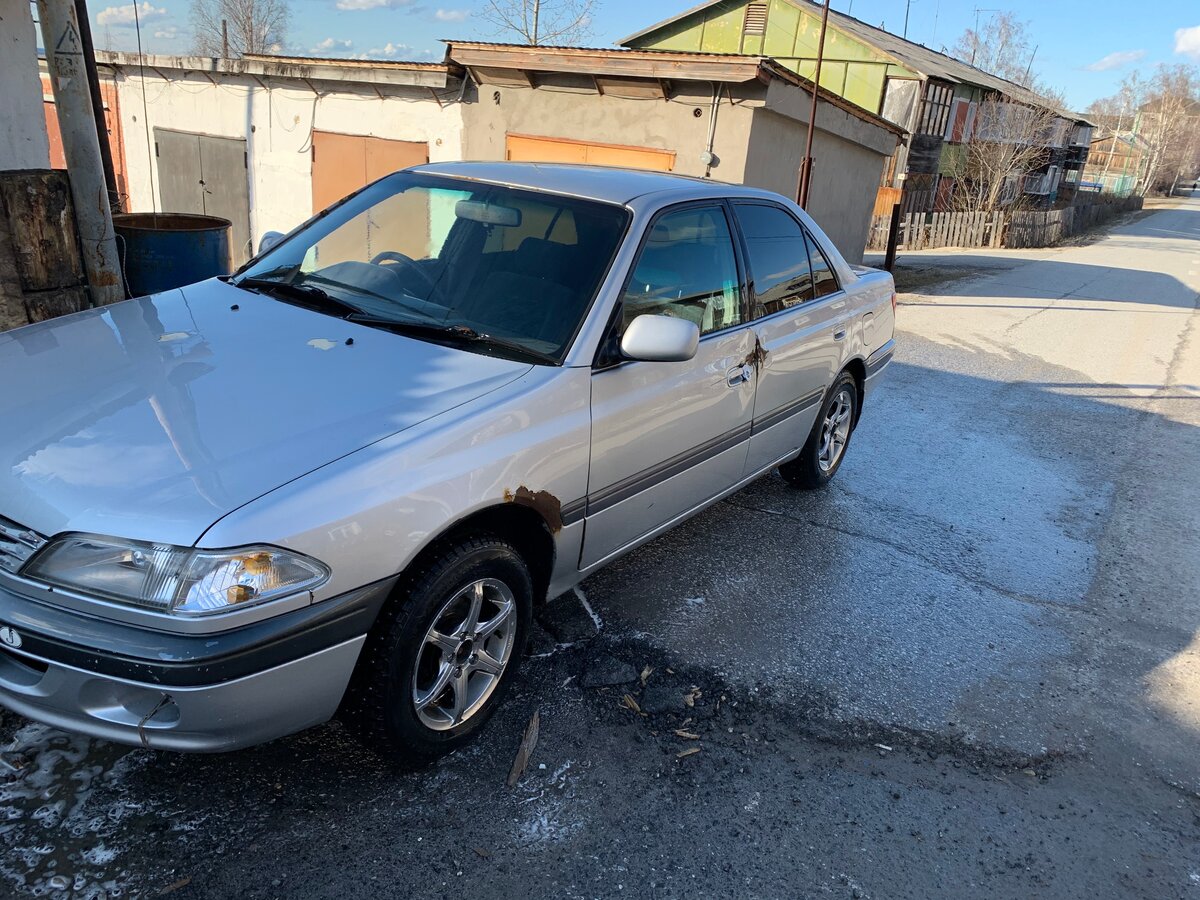 Toyota Carina 1999