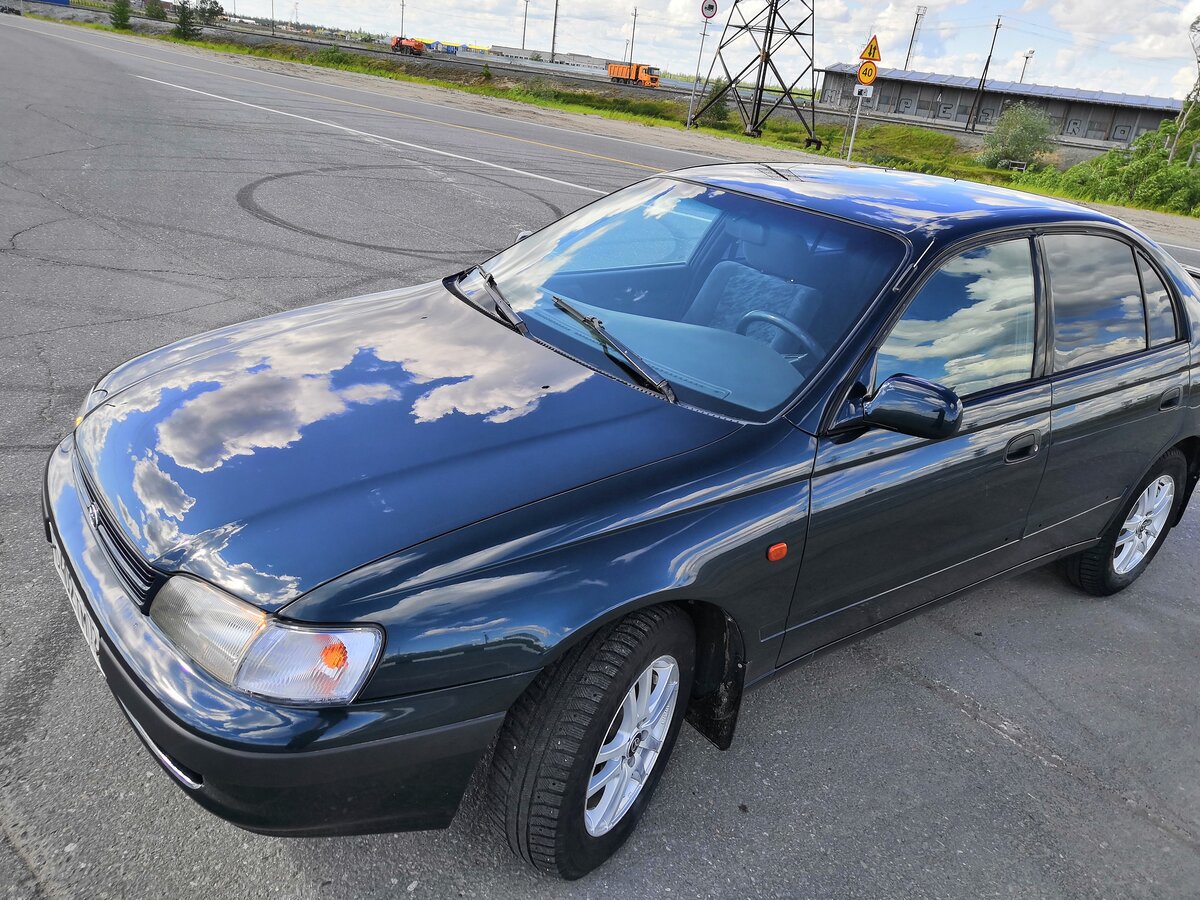 Toyota Carina e 1998