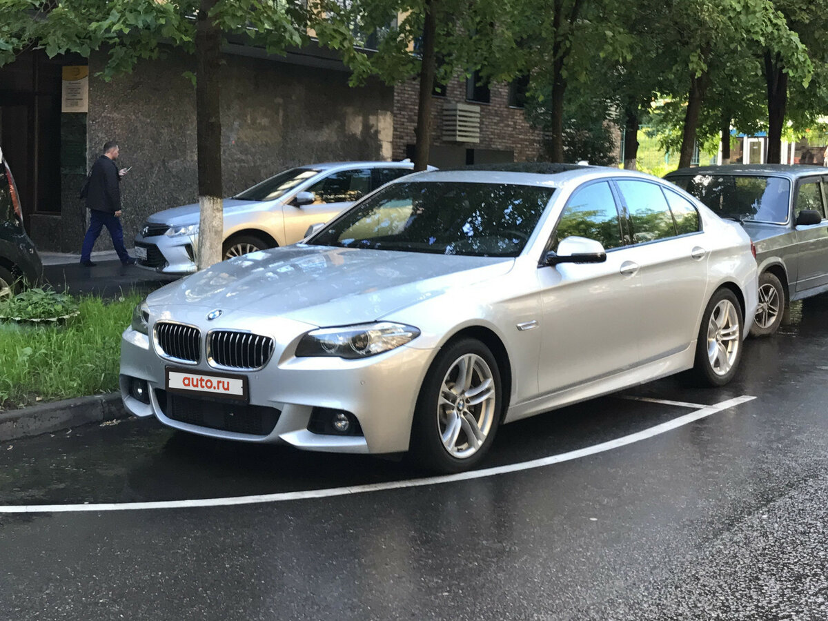 BMW f10 серебристая